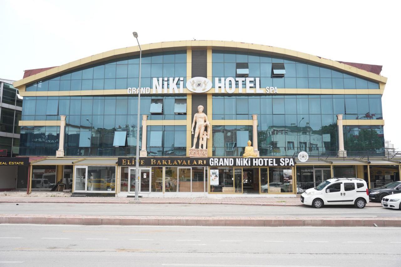 Grand Niki Hotel&spa *